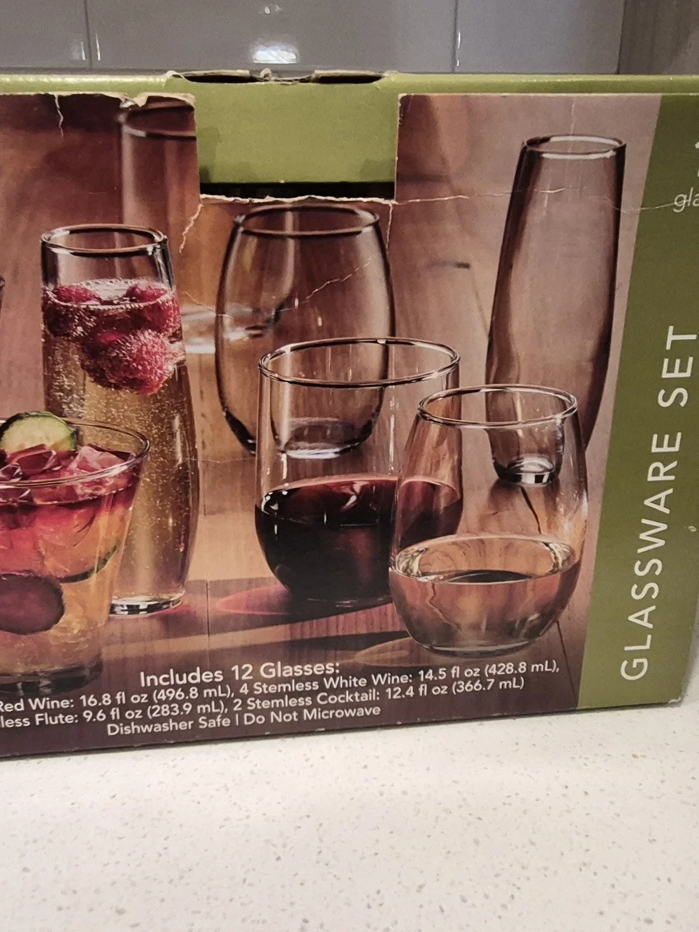 12-Piece Glassware Set in Green Box